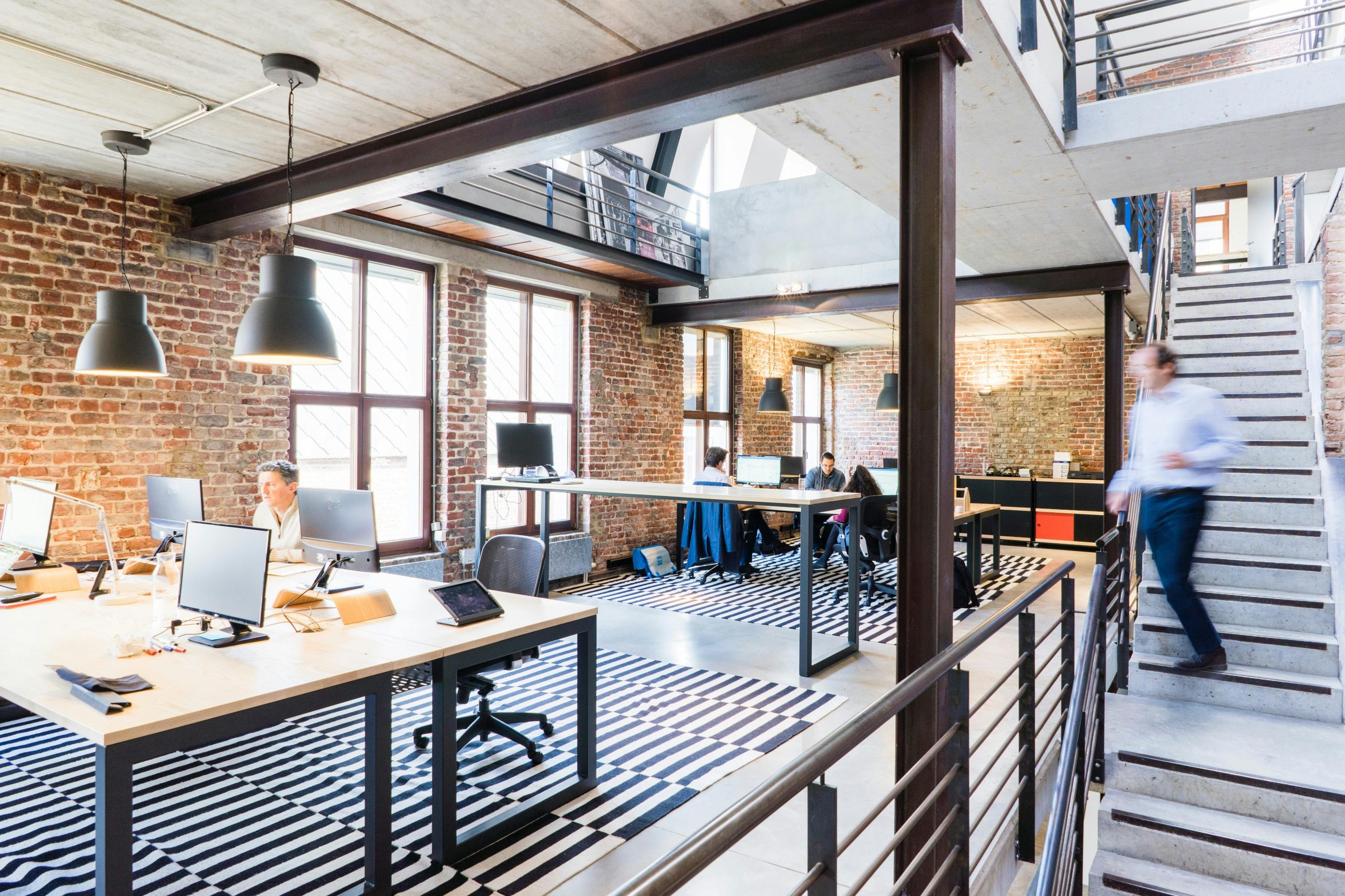 How To Make Your Office Cleaning Routine More Energy-Efficient